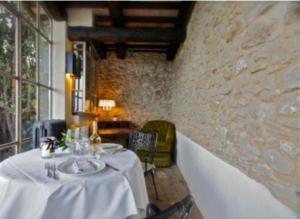 Castello Di Albereto Hotel Trarivi Exterior foto