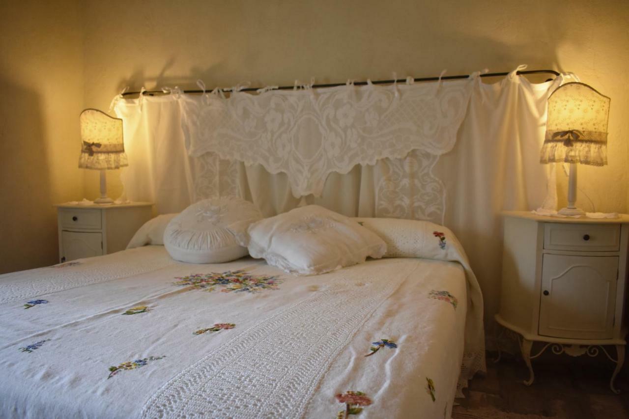 Castello Di Albereto Hotel Trarivi Exterior foto